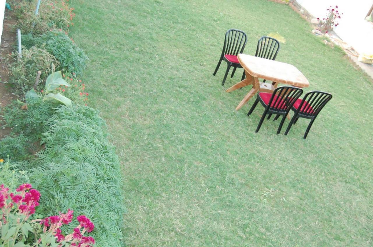 Prem Home Stay Κχατζουράχο Εξωτερικό φωτογραφία