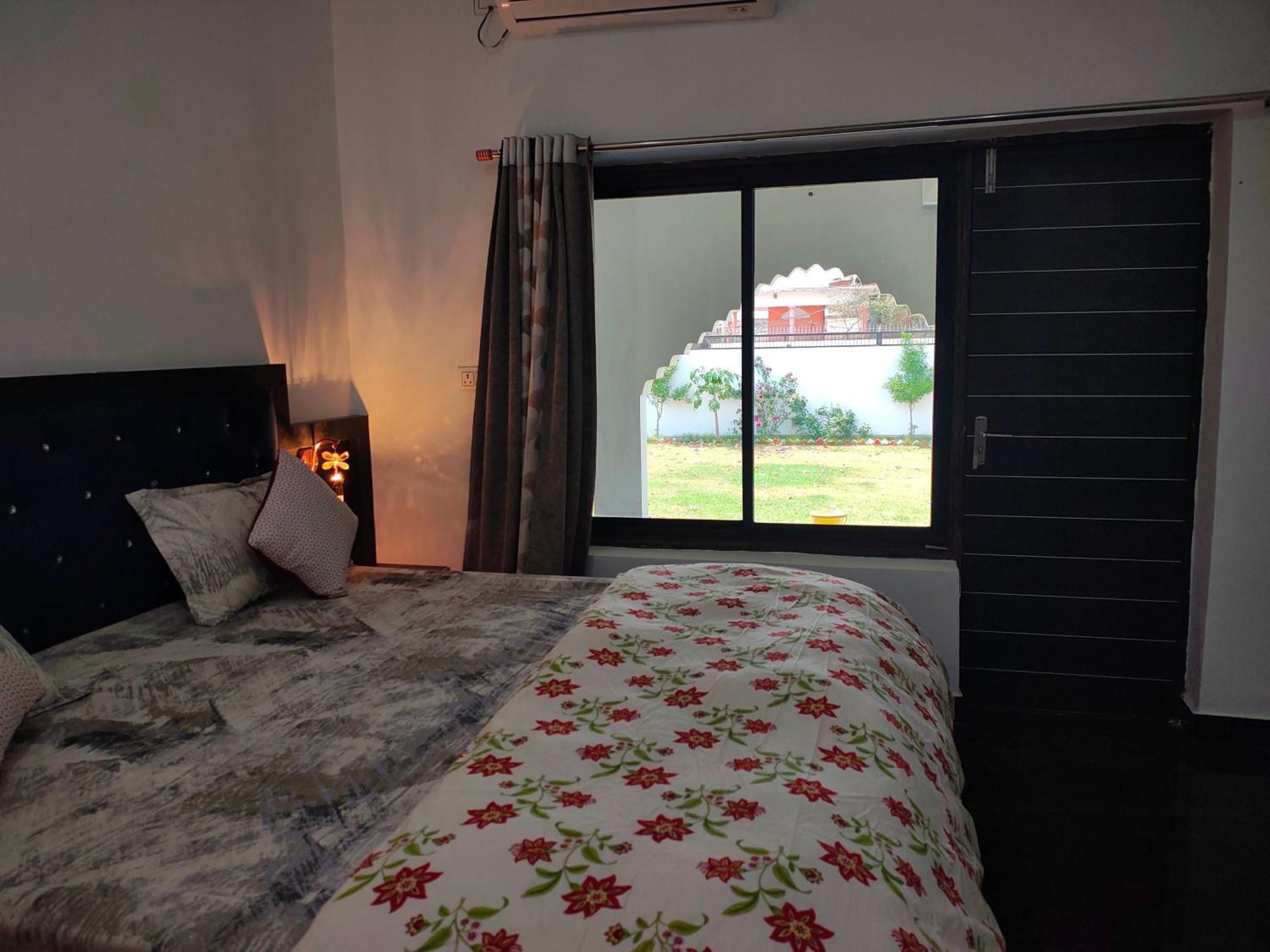 Prem Home Stay Κχατζουράχο Εξωτερικό φωτογραφία