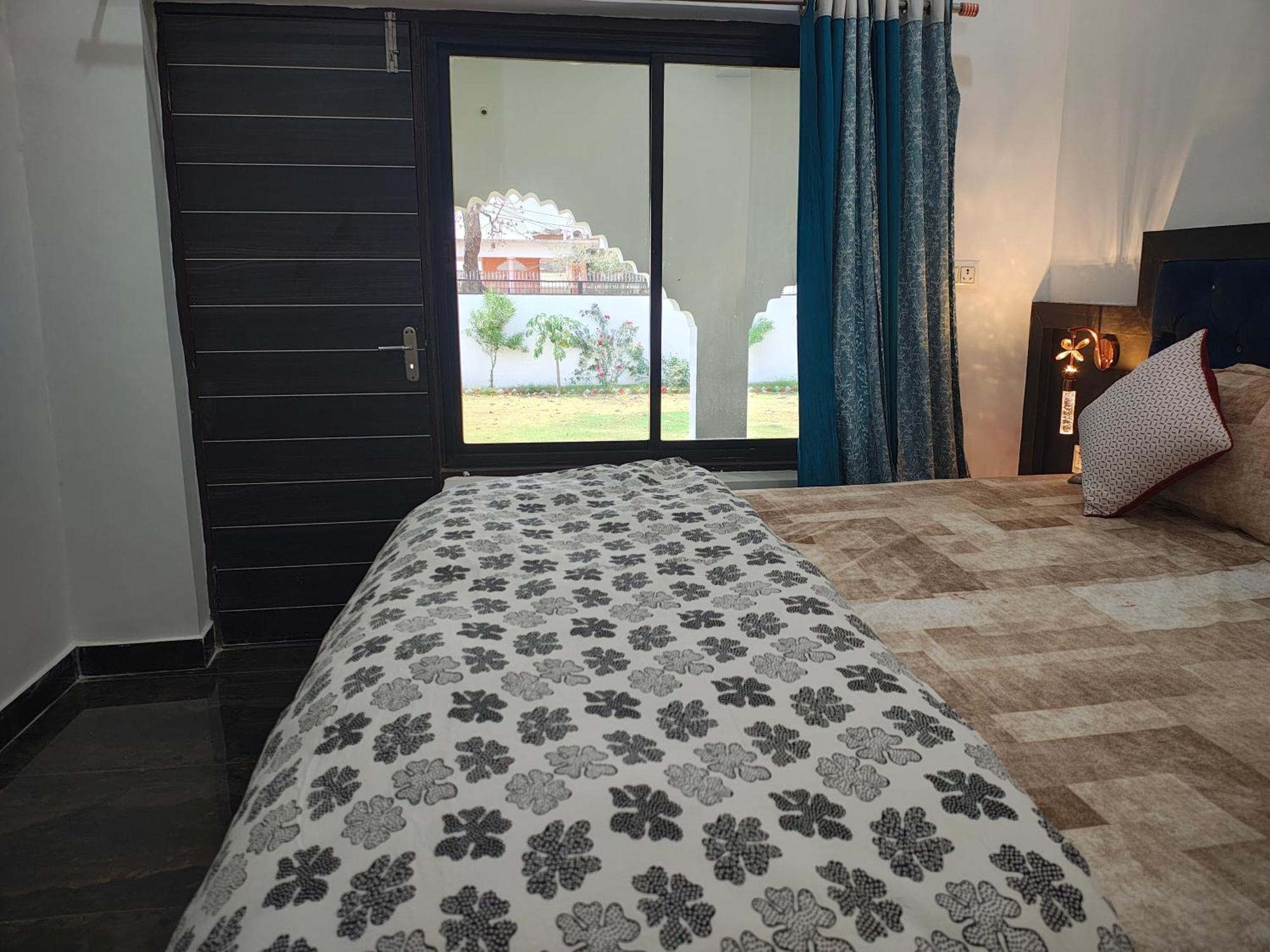 Prem Home Stay Κχατζουράχο Εξωτερικό φωτογραφία