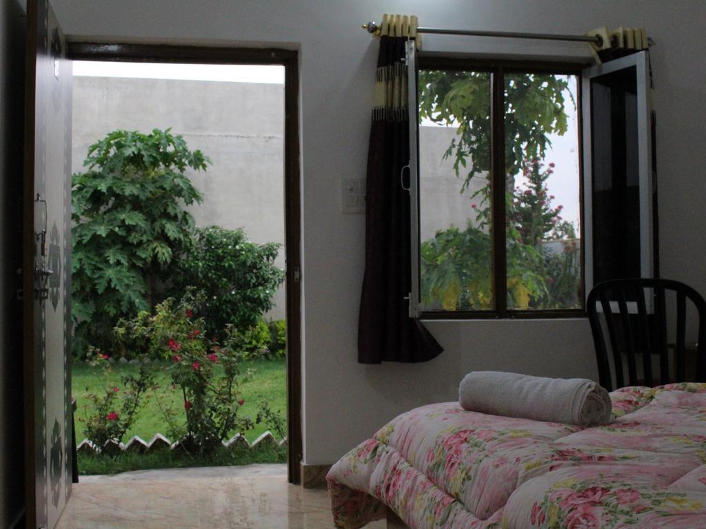 Prem Home Stay Κχατζουράχο Εξωτερικό φωτογραφία