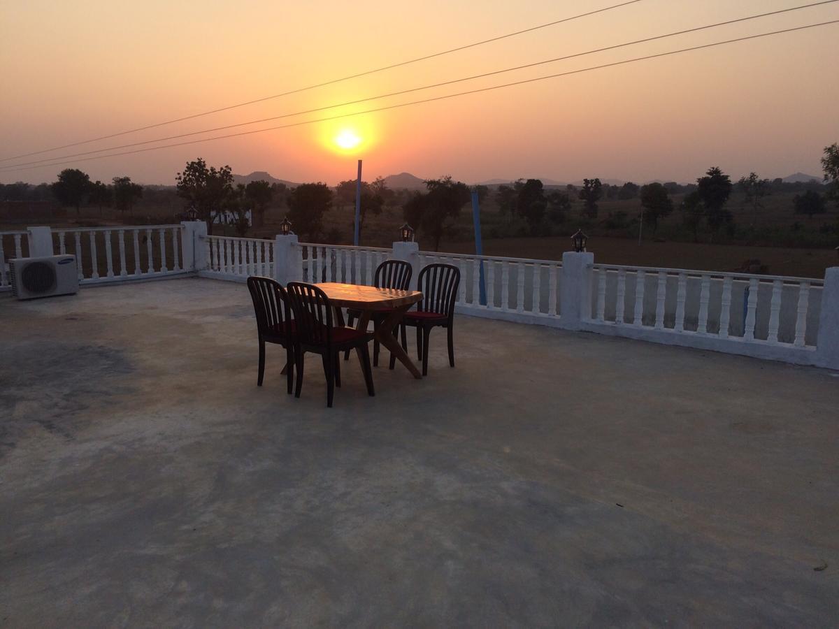 Prem Home Stay Κχατζουράχο Εξωτερικό φωτογραφία
